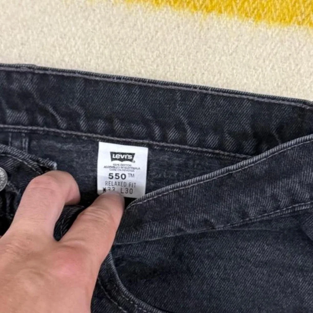 Vintage 90s Levis 550 Black Denim Relaxed Fit Tapered Leg Jeans 33x30 Fits 32x30